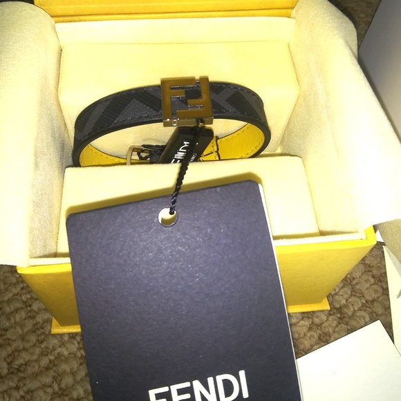 FENDI 'FF Metal Logo Reversible Bracelet' Men's Canvas & Leather M Gry/Ylw NWT! - Picture 16 of 16